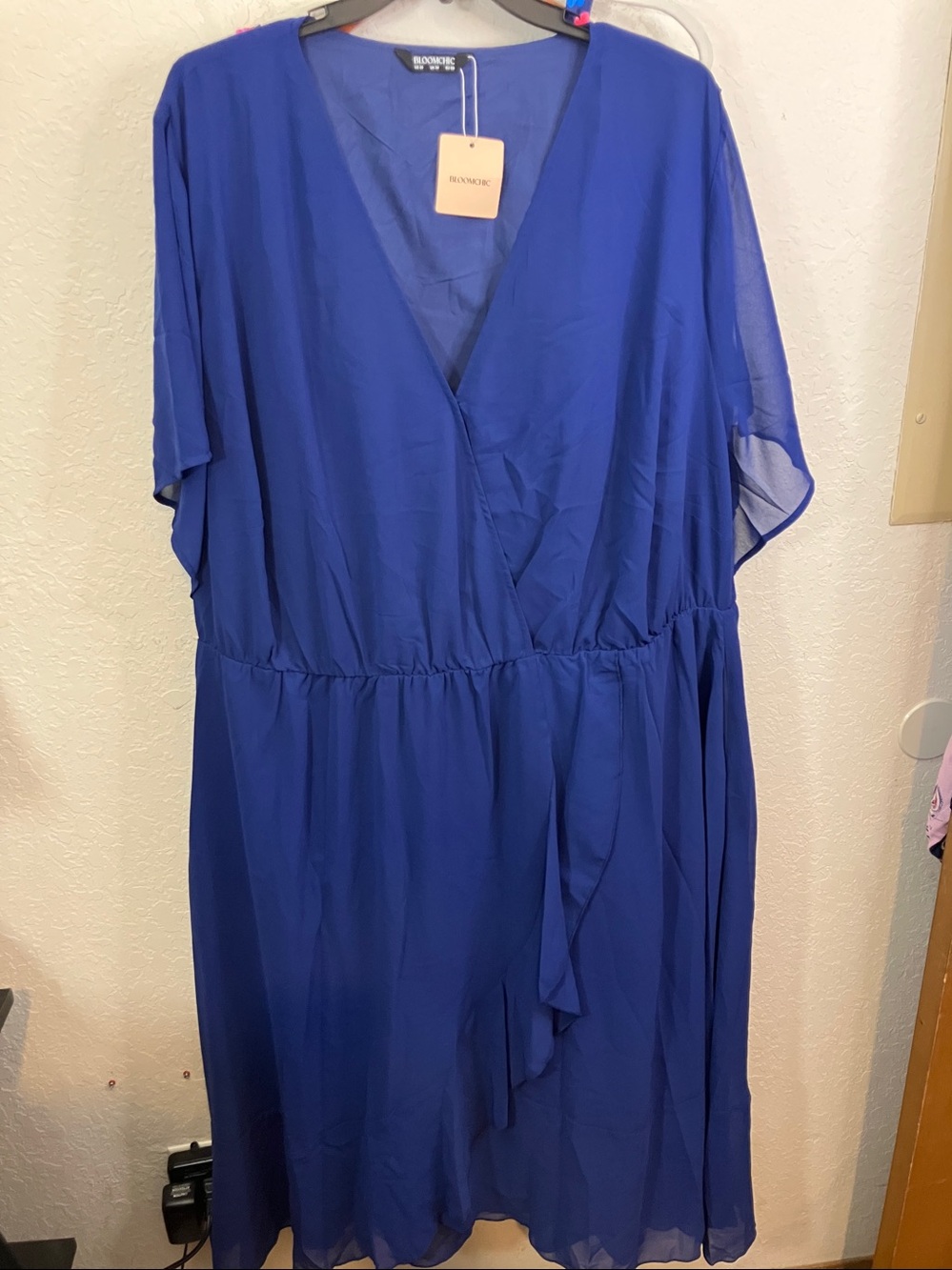 BloomChic Vibrant Blue V-Neck Midi Dress